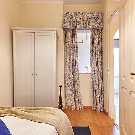 Apartment Discovery Areeiro